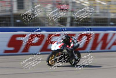 media/Aug-26-2022-Fastrack Riders (Fri) [[055e3b3c9d]]/Level 4/Session 1 Start Finish/